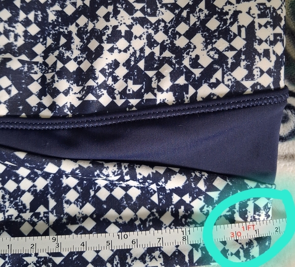 🆕Puma | Culture Surf Crop Sports Bra Womens Size Medium - Picture 11 of 13